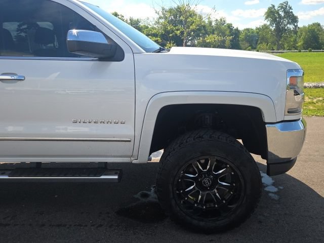 Used 2016 Chevrolet Silverado 1500 LTZ w/ LTZ Plus Package AWD/4WD image 5