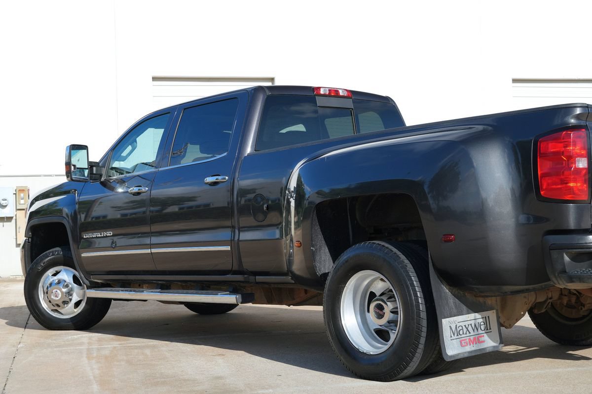 Used 2016 GMC Sierra 3500 Denali w/ Duramax Plus Package AWD/4WD image 33