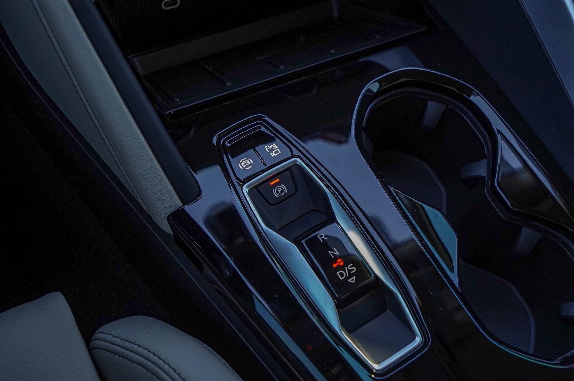 New 2025 Audi Q5 Premium Plus image 17