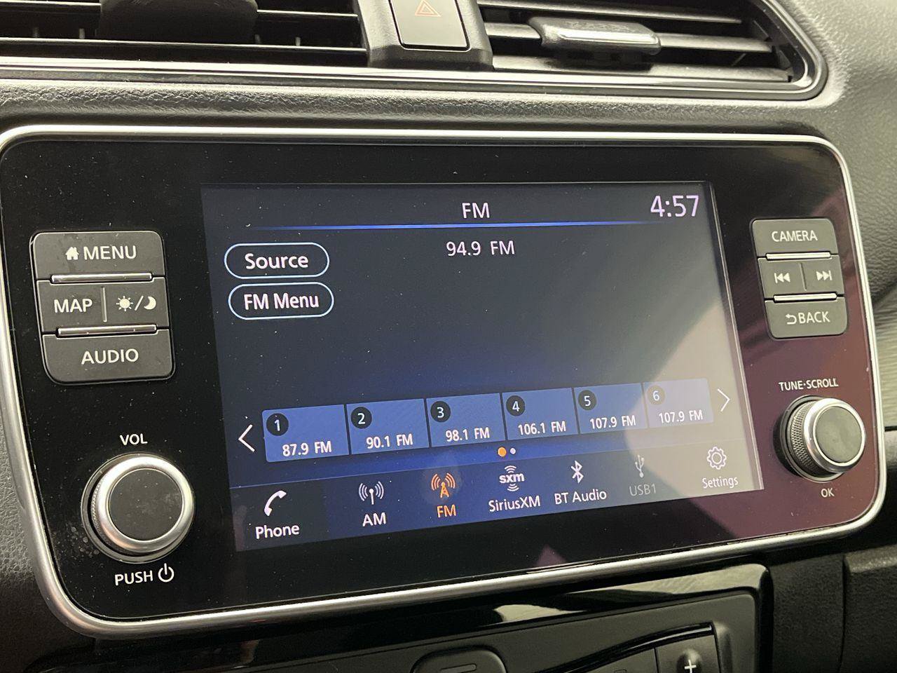 Used 2022 Nissan Leaf SV Plus FWD image 18