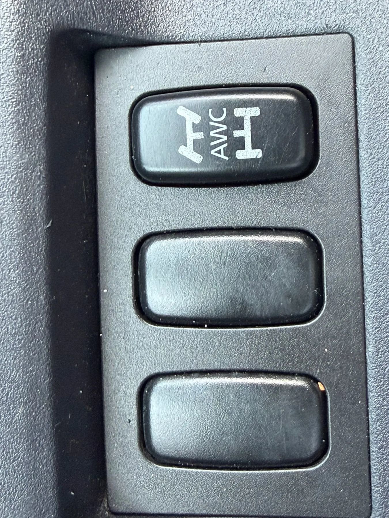 Used 2013 Mitsubishi Lancer Evolution GSR image 15