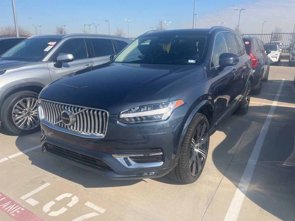 Used 2024 Volvo XC90 B6 Ultimate AWD/4WD image 2