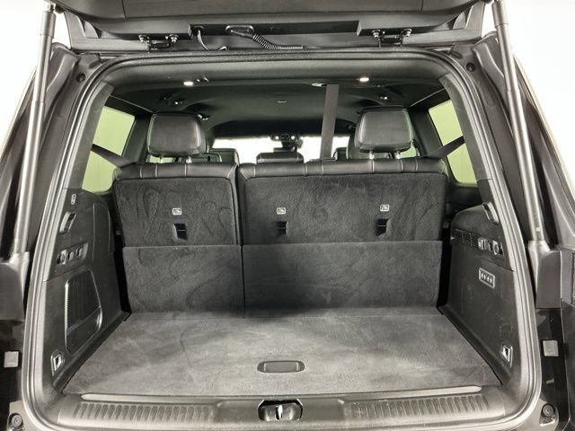 Used 2022 Jeep Wagoneer Series III w/ Rear Seat Entertainment Group AWD/4WD image 30