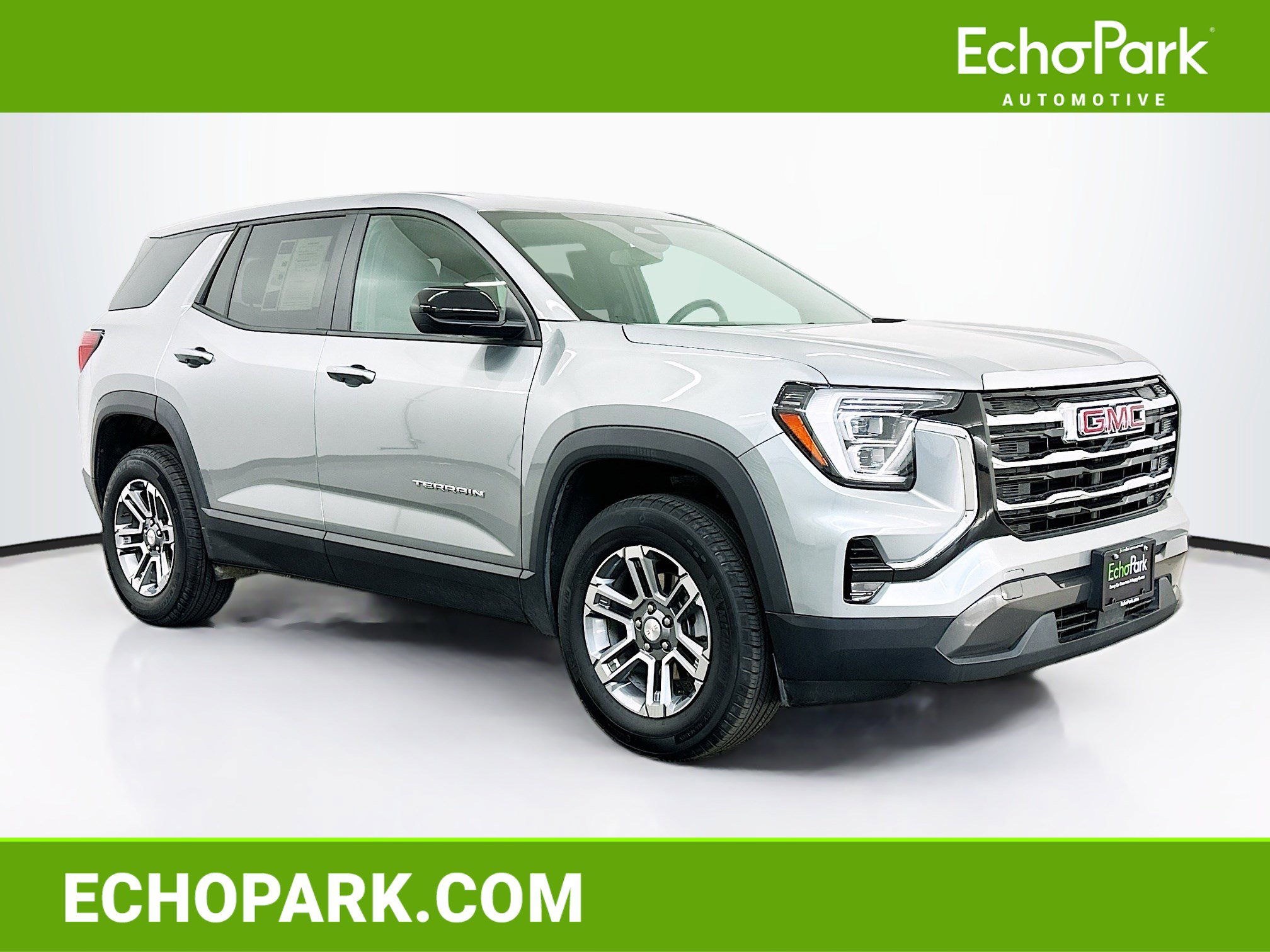 Used 2025 GMC Terrain Elevation