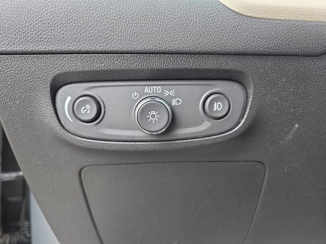 Used 2023 Buick Encore GX Preferred w/ Cold Weather Comfort Package FWD image 28
