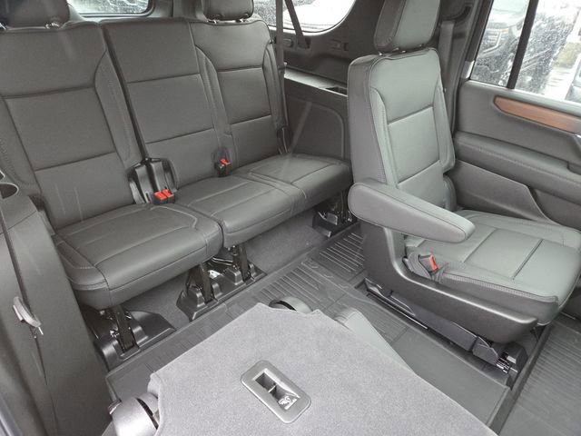 New 2026 GMC Yukon XL Denali w/ Sun & Power Step Package image 32