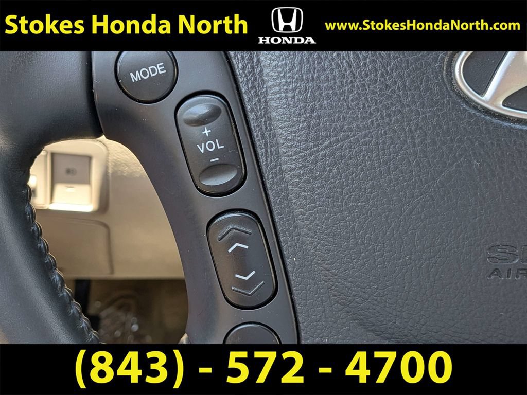 Used 2009 Hyundai Santa Fe Limited FWD image 30