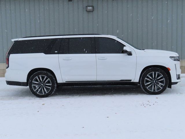 Used 2022 Cadillac Escalade ESV Sport w/ Touring Package image 3