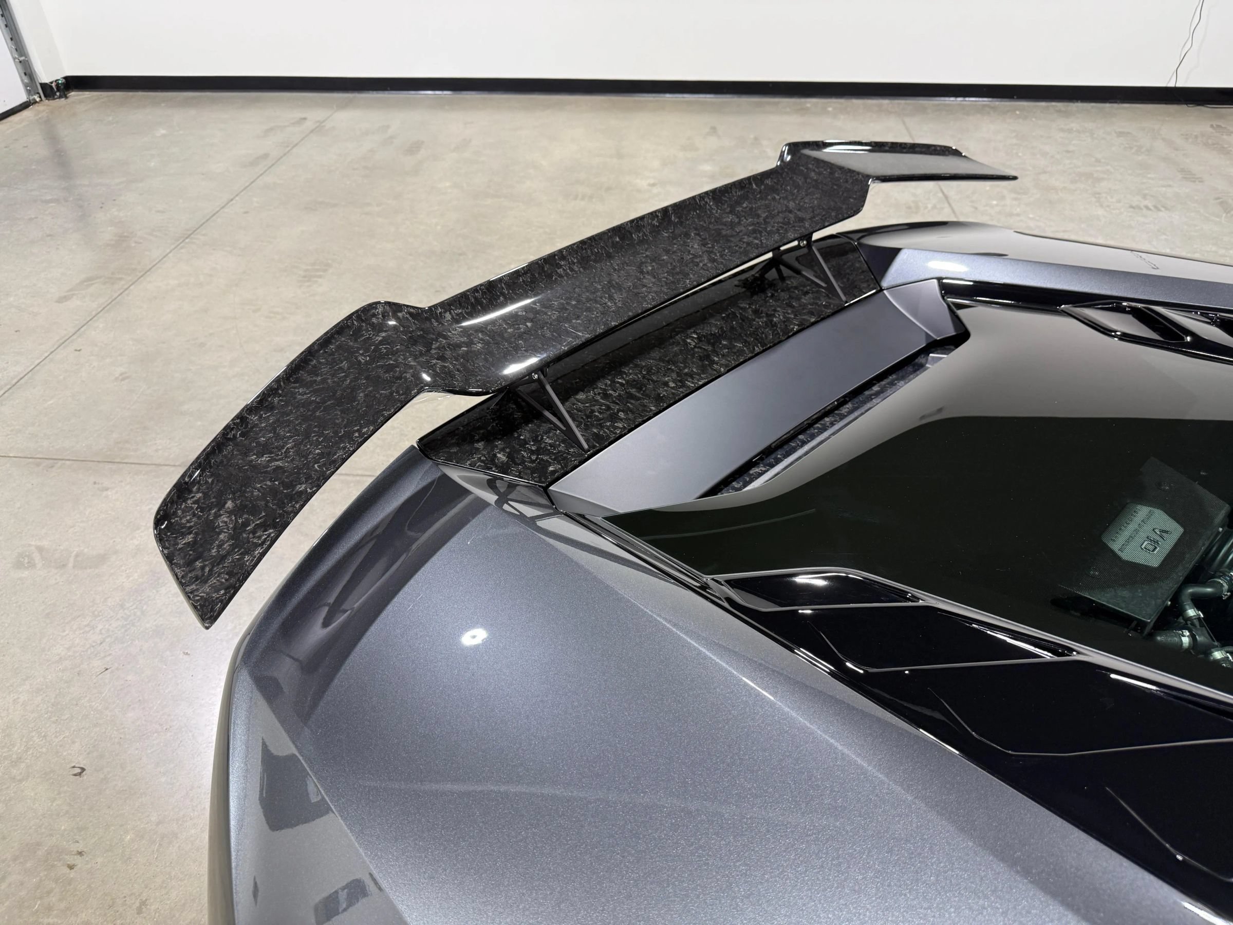Used 2016 Lamborghini Huracan LP 610-4 AWD/4WD image 32