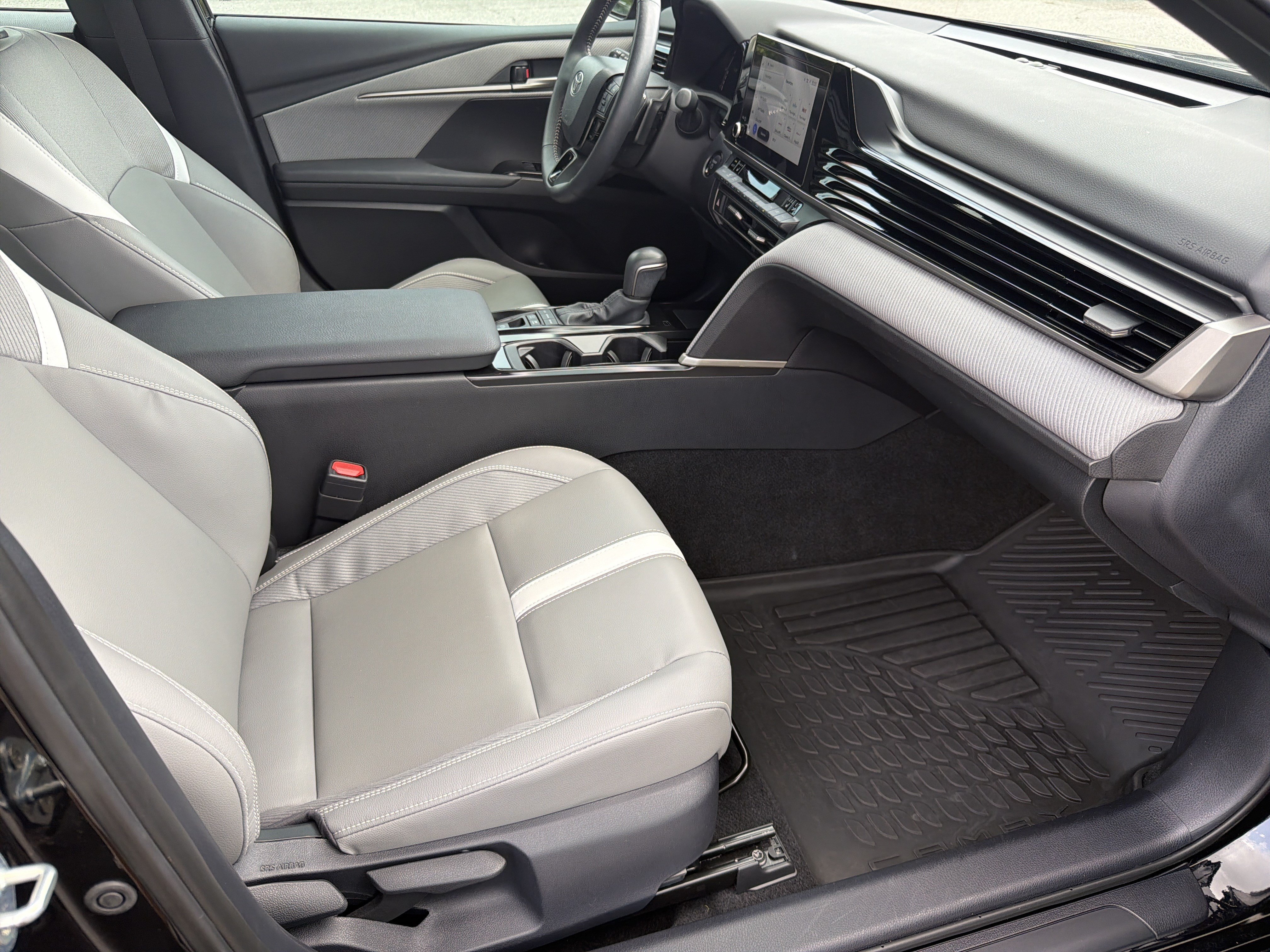 Certified 2025 Toyota Camry SE w/ Convenience Package FWD image 24