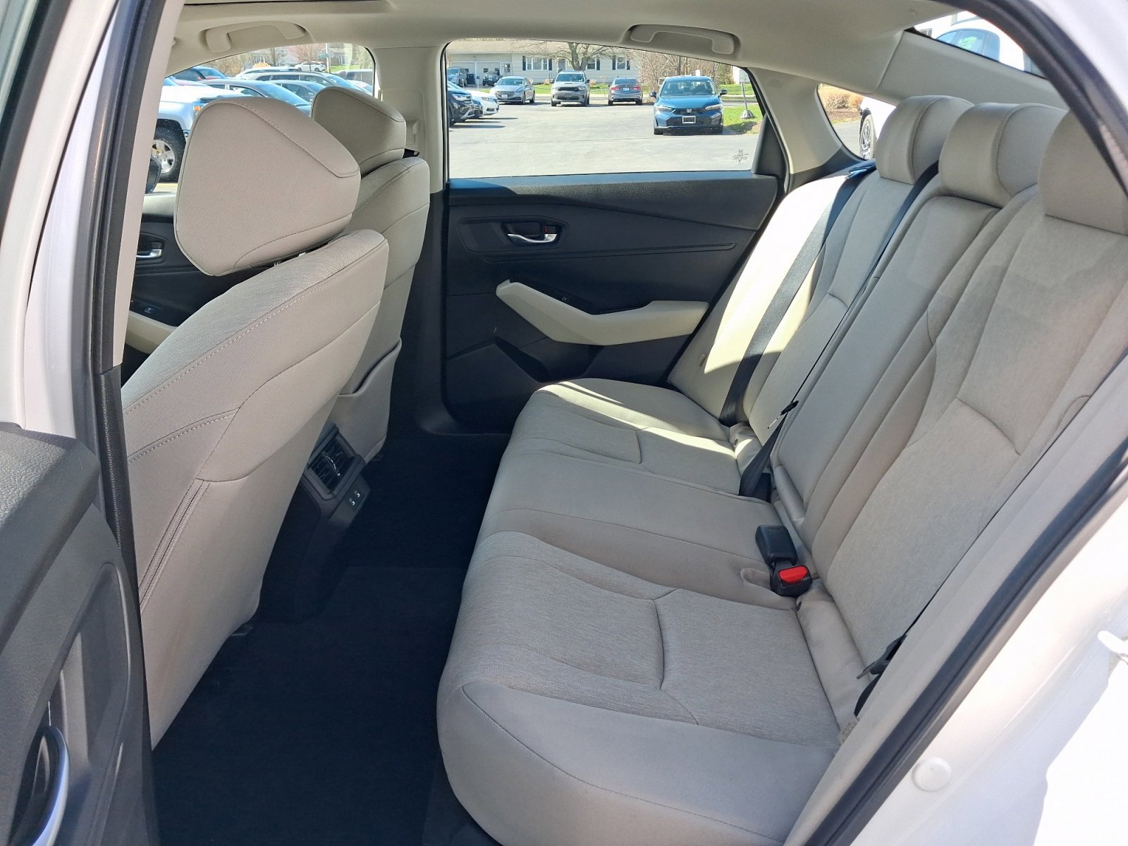 Used 2025 Honda Accord SE image 18