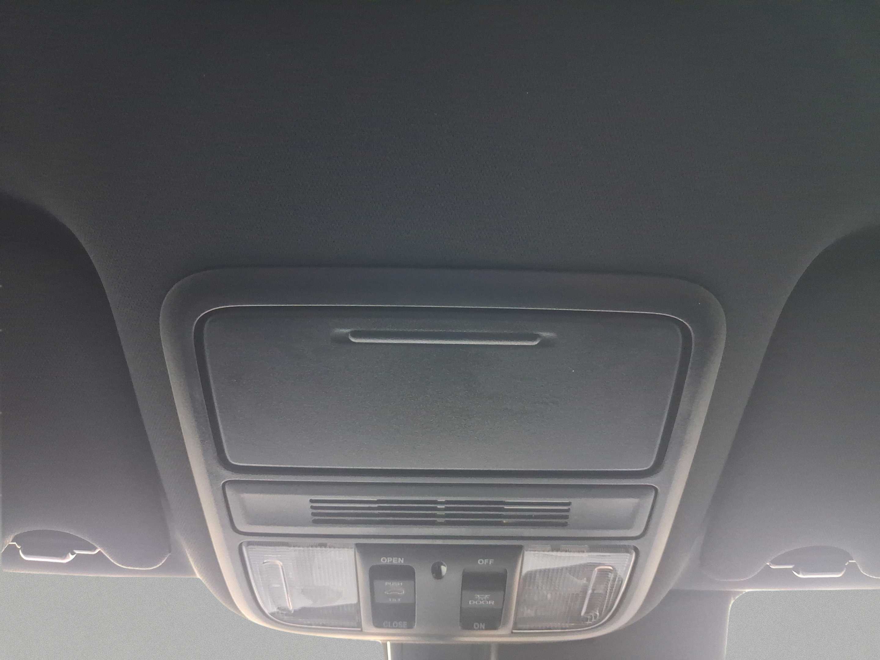 Used 2024 Honda Passport EX-L image 12