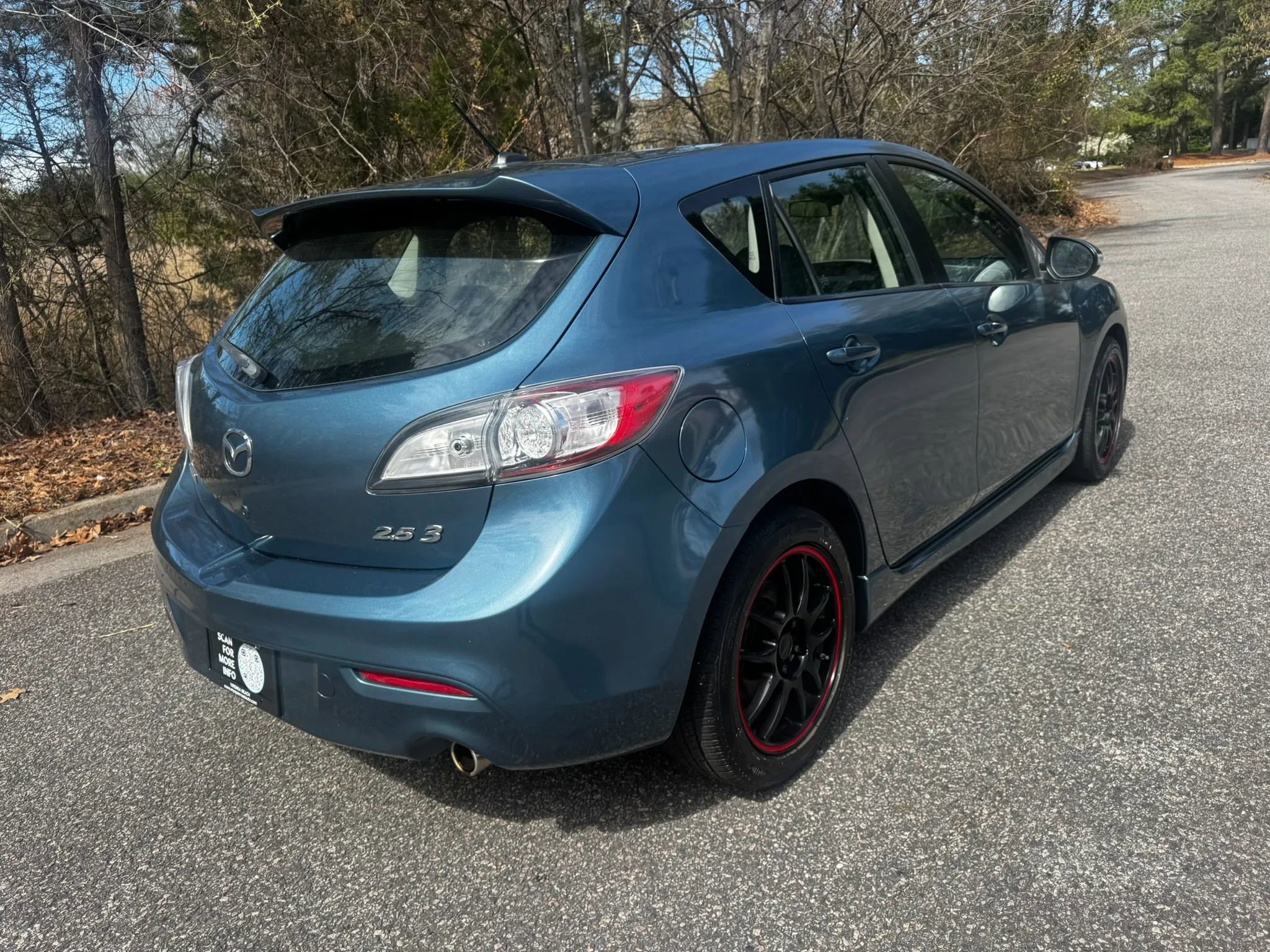 Used 2010 MAZDA MAZDA3 s Grand Touring image 3