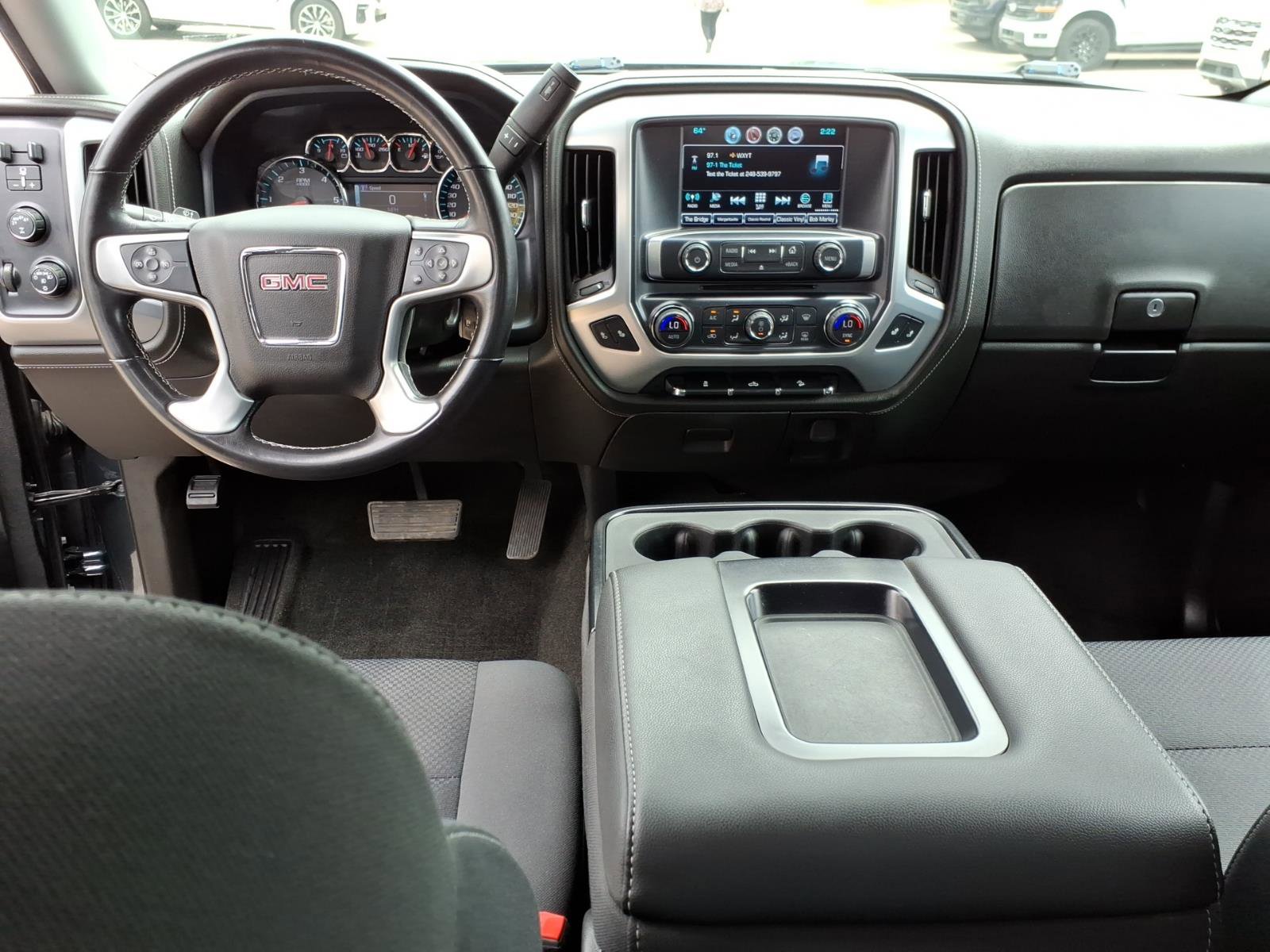 Used 2018 GMC Sierra 1500 SLE w/ SLE Value Package AWD/4WD image 14