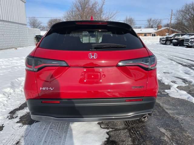 Used 2025 Honda HR-V Sport image 11