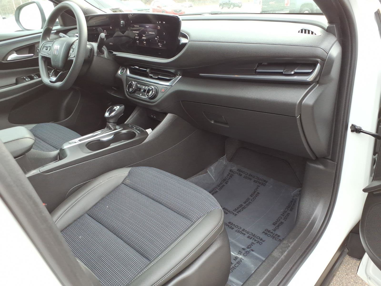 Certified 2024 Buick Envista Preferred image 10