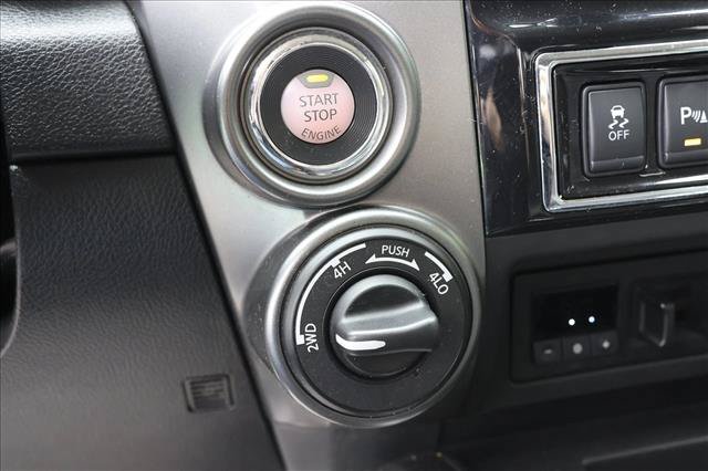 Used 2016 Nissan Titan Platinum Reserve AWD/4WD image 21
