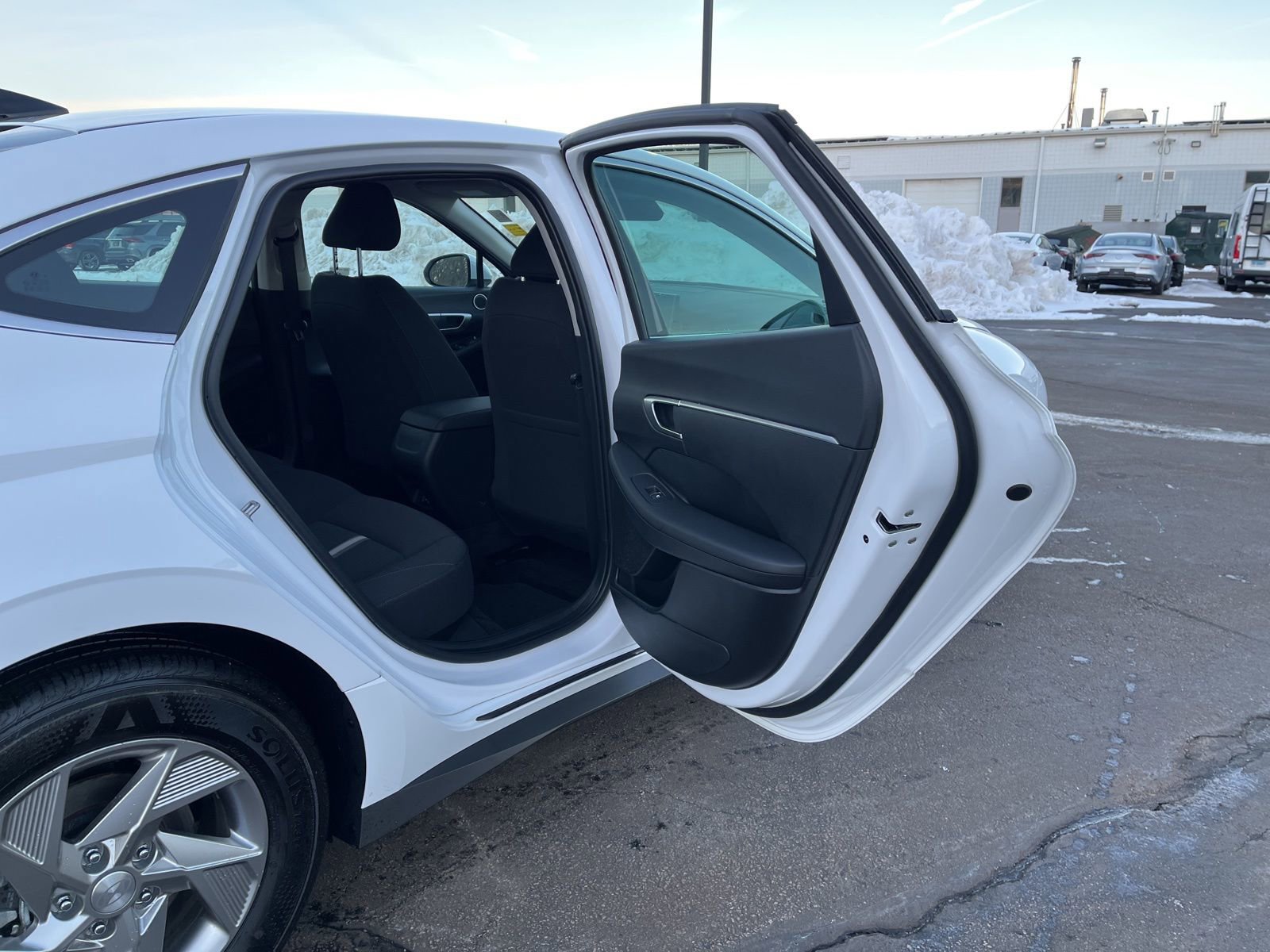 Certified 2025 Hyundai Sonata SE image 22