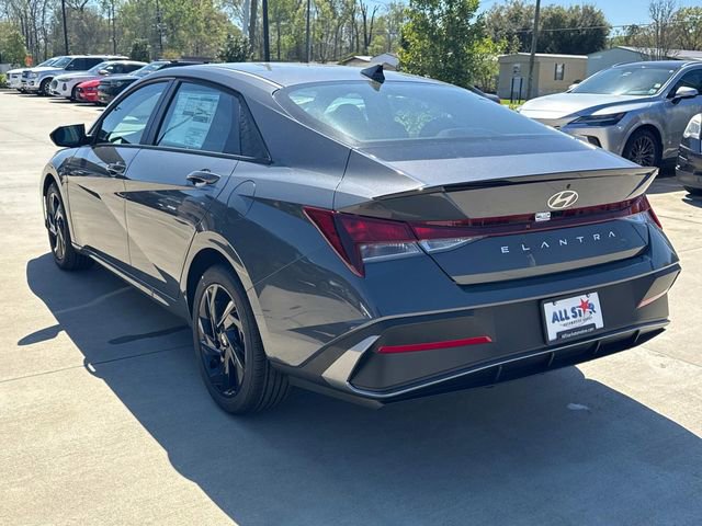 New 2026 Hyundai Elantra Sport image 7