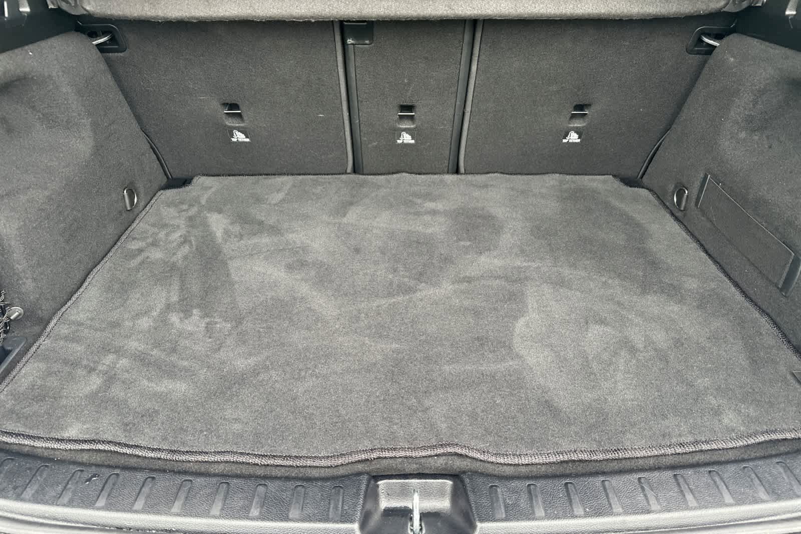 Used 2021 Mercedes-Benz GLA 250 4MATIC image 16