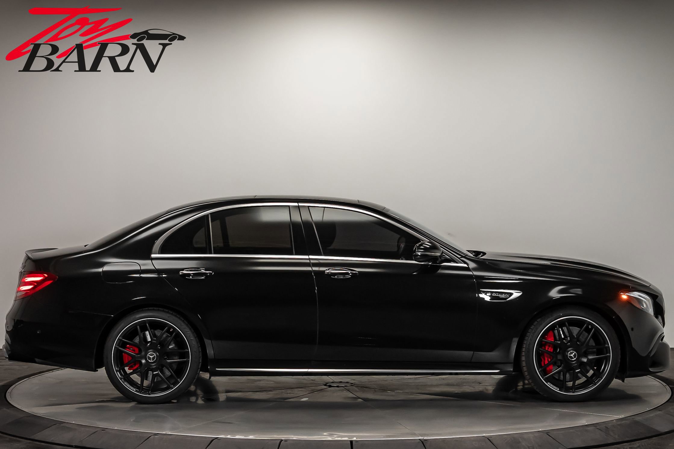 Used 2019 Mercedes-Benz E 63 AMG S image 6