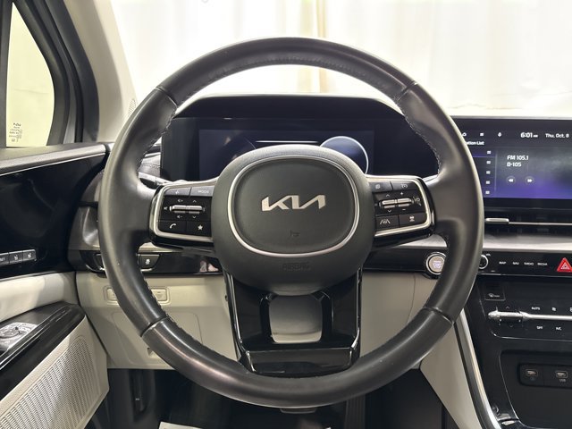 Certified 2024 Kia Carnival SX FWD image 16