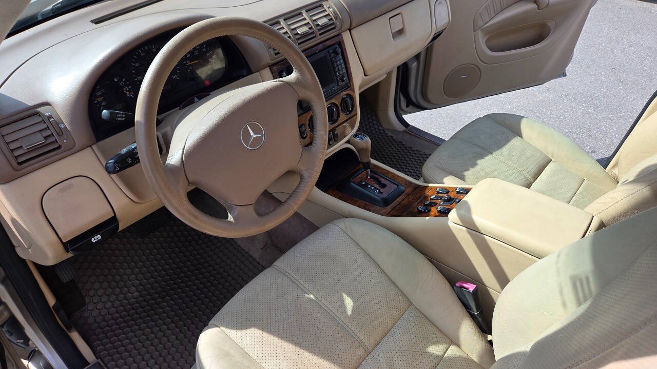Used 2001 Mercedes-Benz ML 320 4MATIC image 26