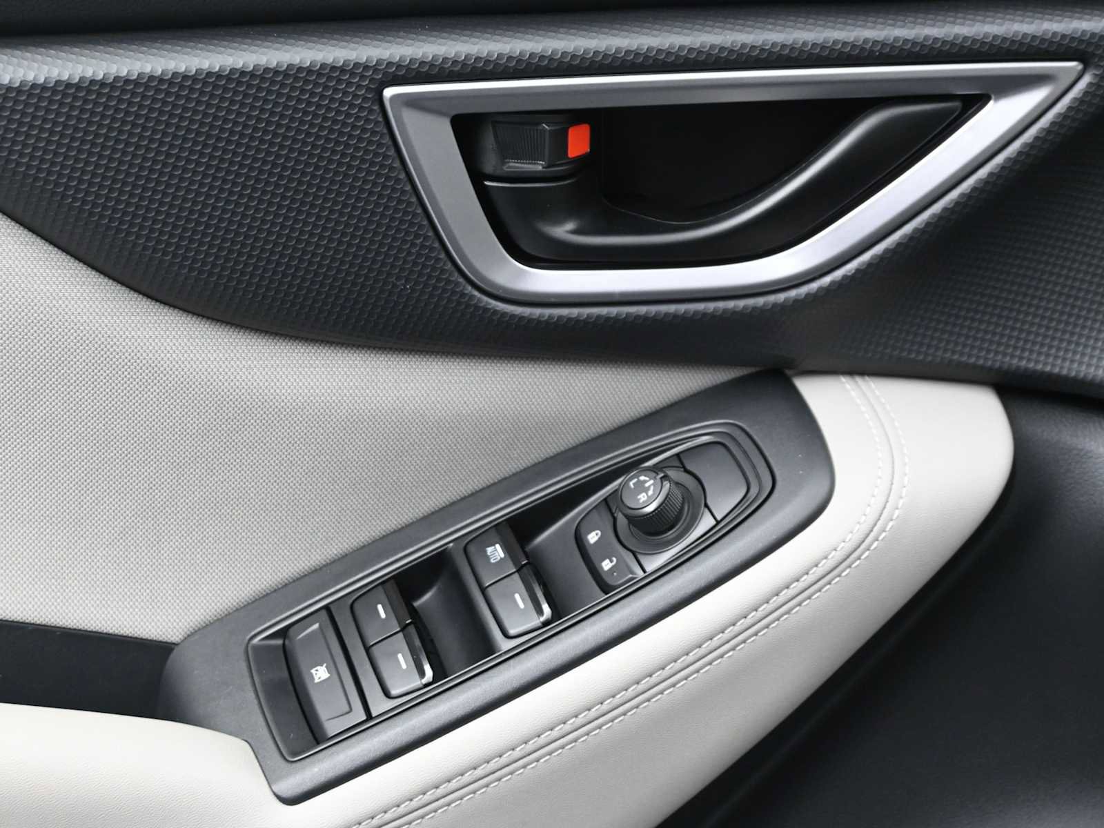 Used 2023 Subaru Forester image 8