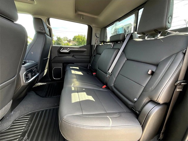 New 2026 Chevrolet Silverado 1500 LTZ w/ LTZ Premium Package image 13