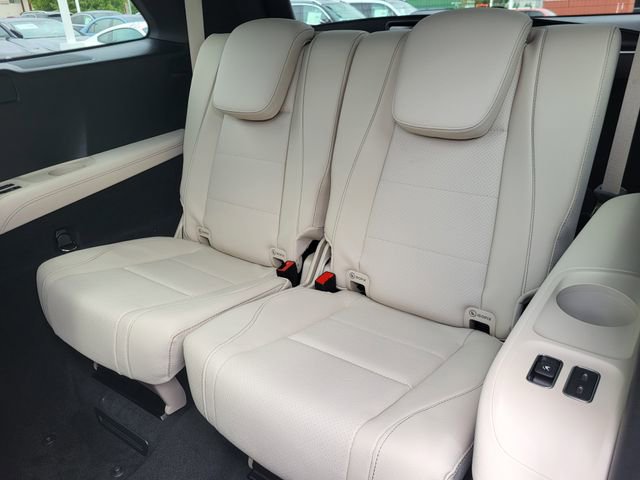New 2025 Mercedes-Benz GLS 450 4MATIC image 6