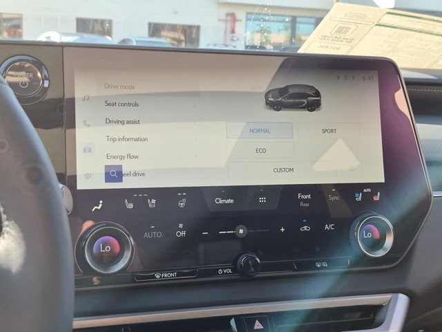 Used 2024 Lexus RX 350 w/ Convenience Package AWD/4WD image 25
