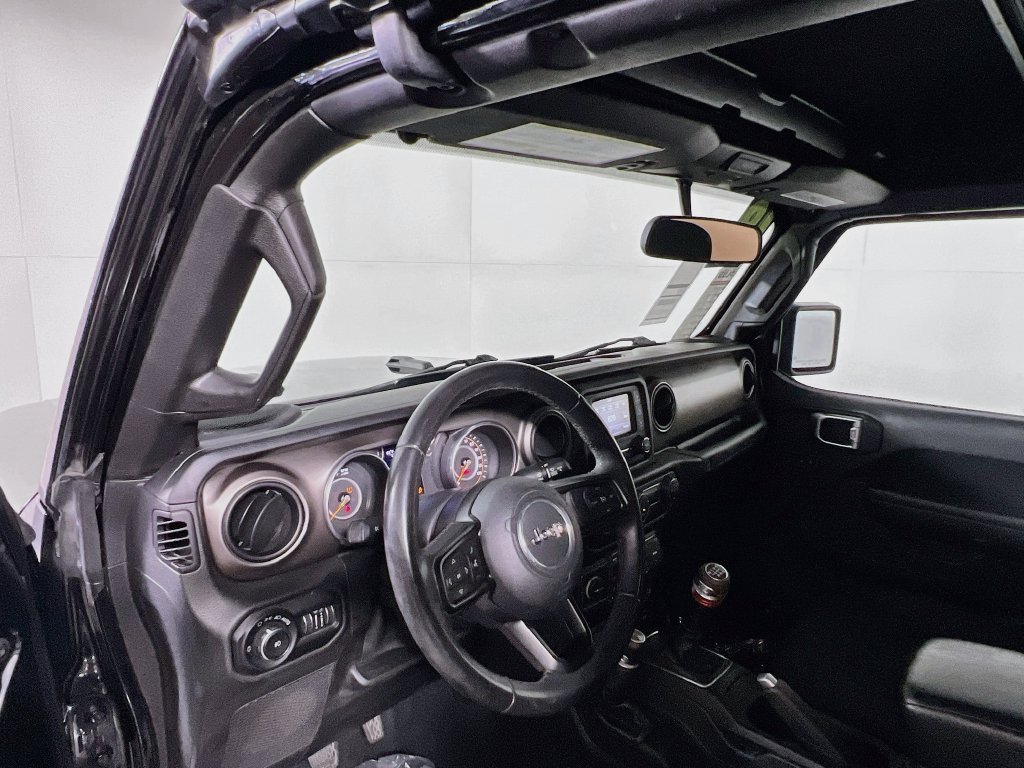 Used 2018 Jeep Wrangler Sport AWD/4WD image 26