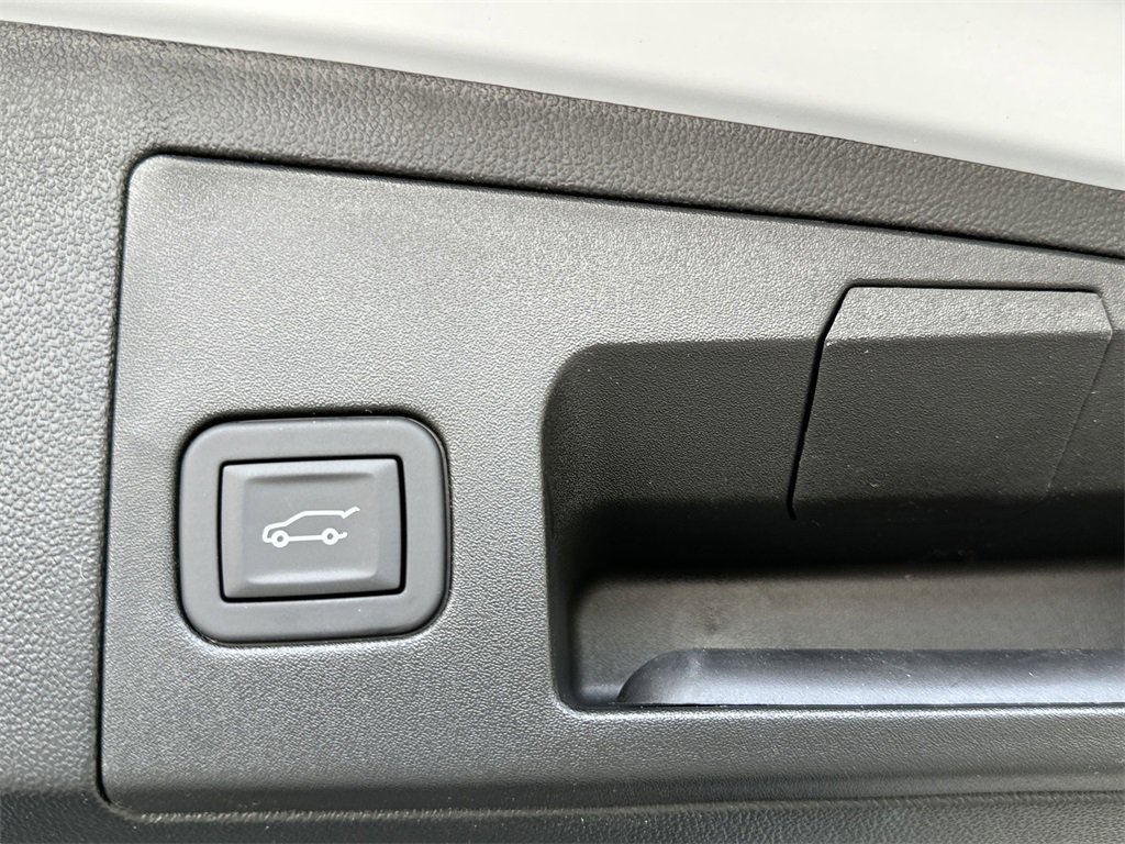 New 2025 Cadillac XT5 Sportv w/ Technology Package image 33