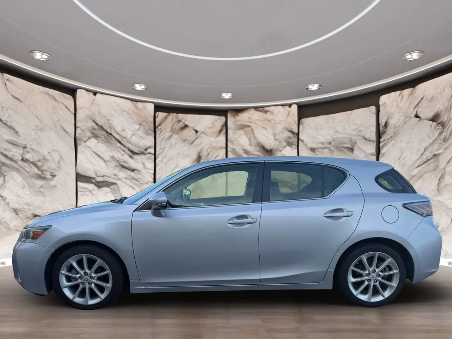 Used 2013 Lexus CT 200h w/ Premium Pkg w/Navigation FWD image 5