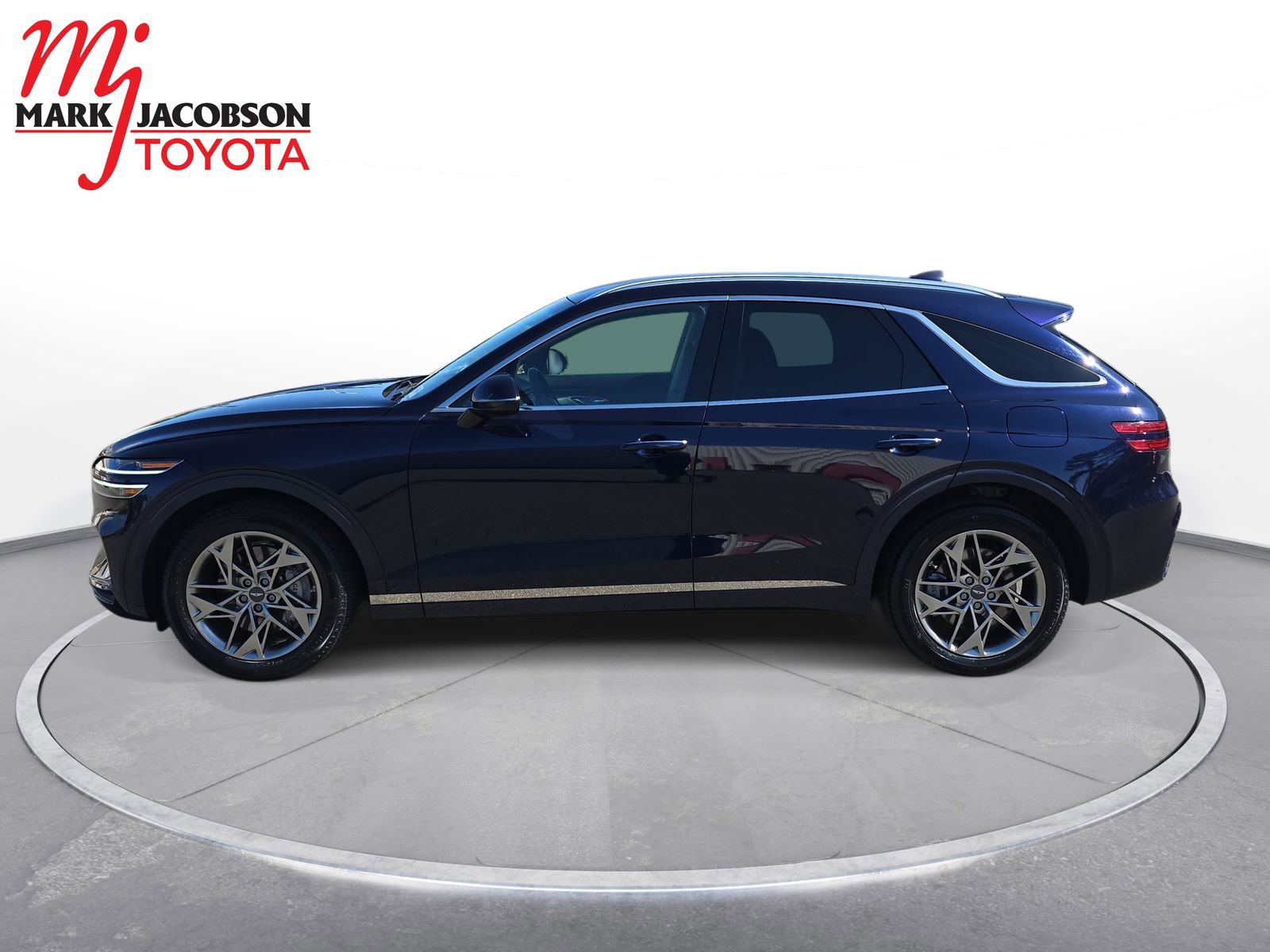 Used 2025 Genesis GV70 2.5T AWD/4WD image 8