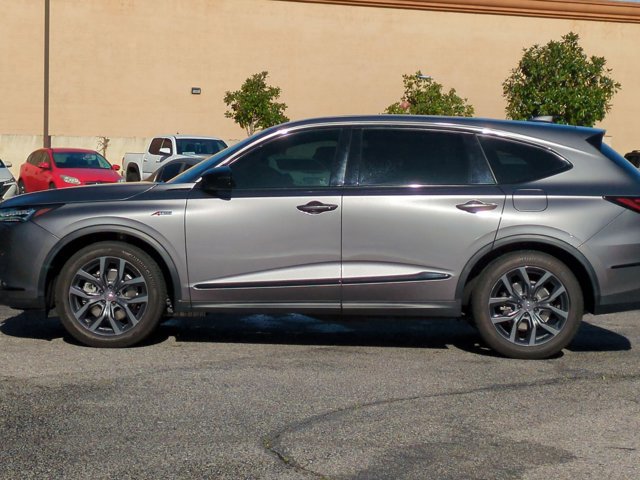 Used 2022 Acura MDX A-Spec image 9