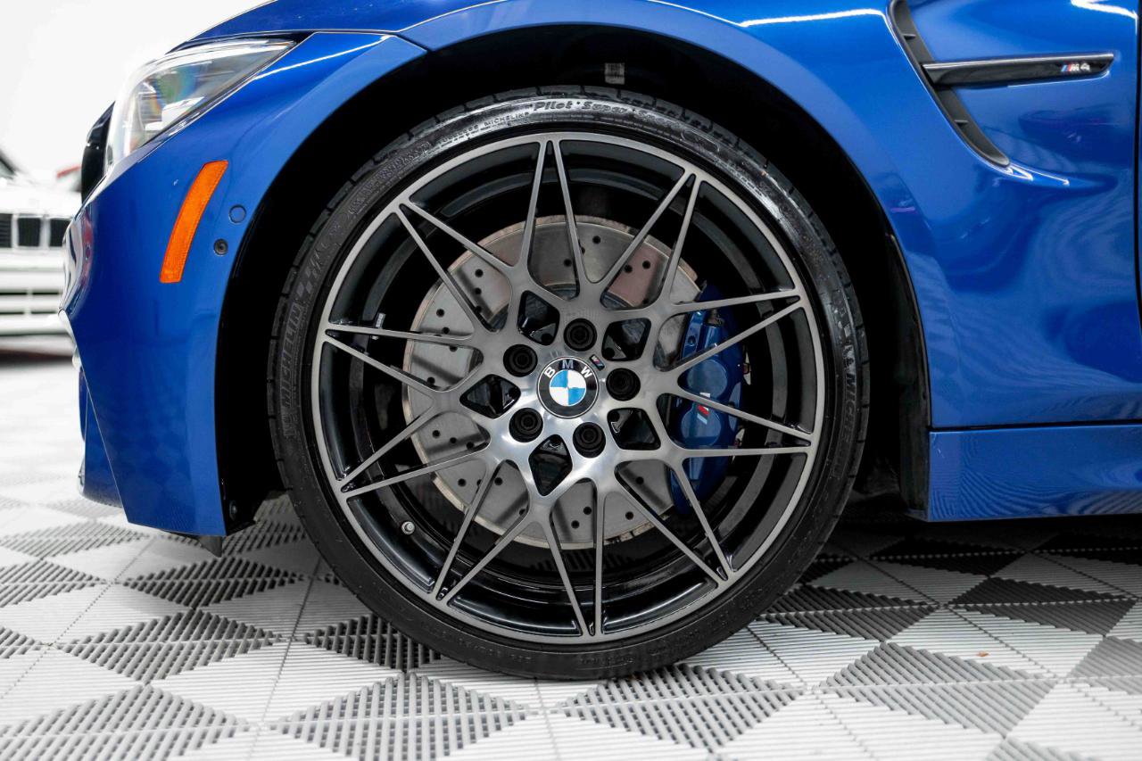 Used 2020 BMW M4 Convertible w/ Competition Package RWD image 36