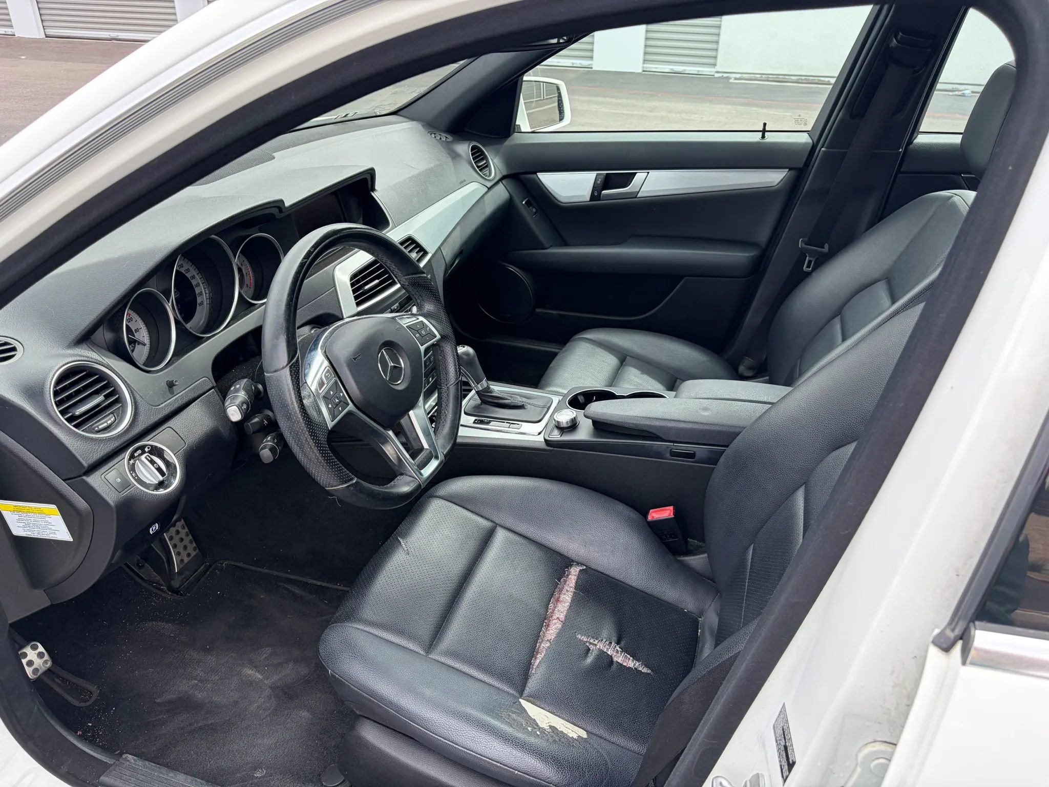 Used 2013 Mercedes-Benz C 250 Sedan w/ Multimedia Pkg image 11