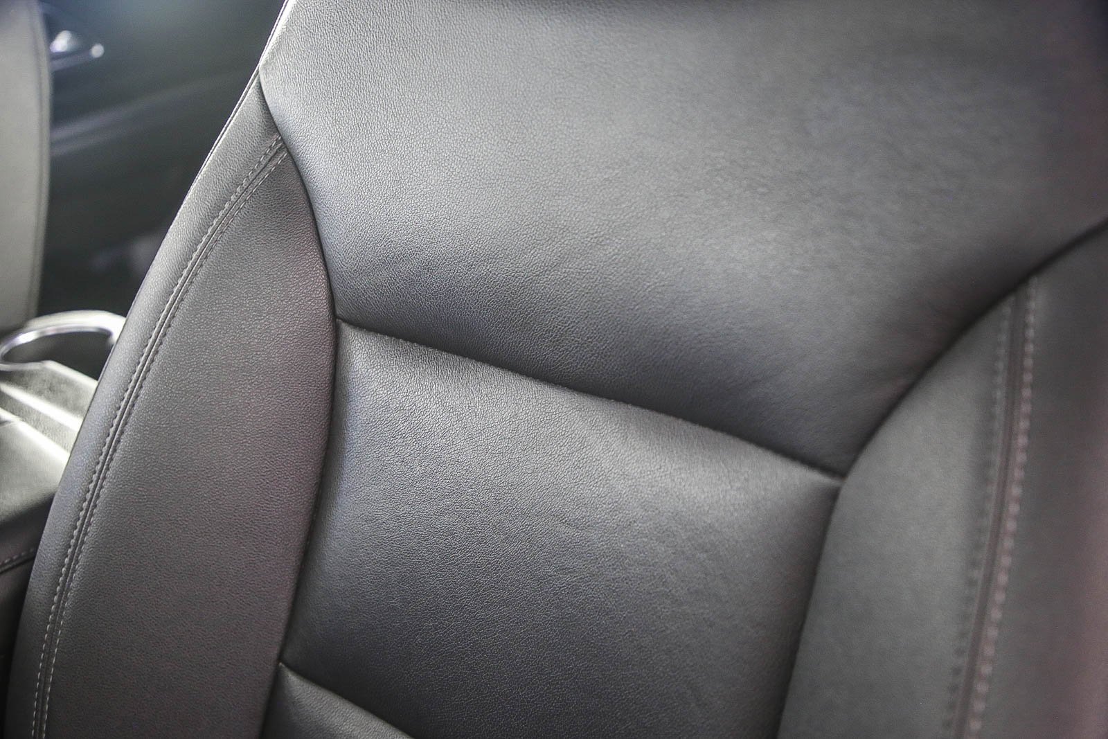 Used 2023 Chevrolet Suburban LT image 22