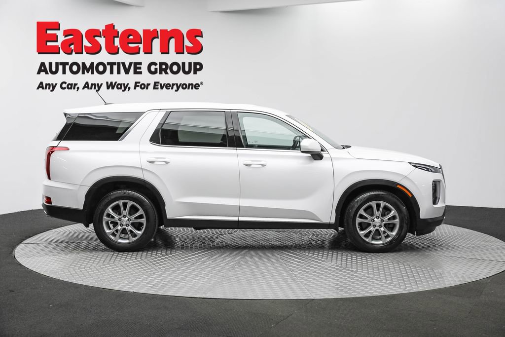Used 2021 Hyundai Palisade SE image 4