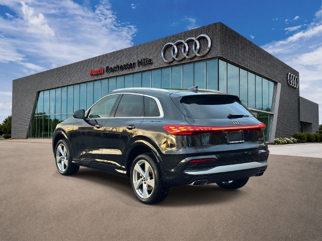 Certified 2025 Audi Q5 Premium Plus AWD/4WD image 4