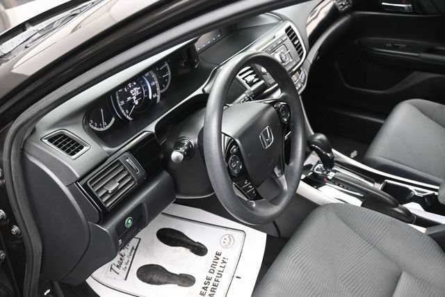 Used 2016 Honda Accord LX image 14
