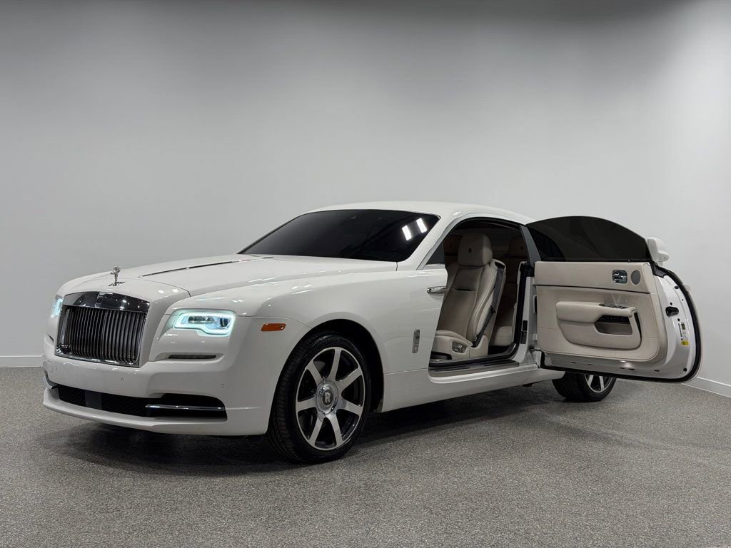 Used 2019 Rolls-Royce Wraith image 1