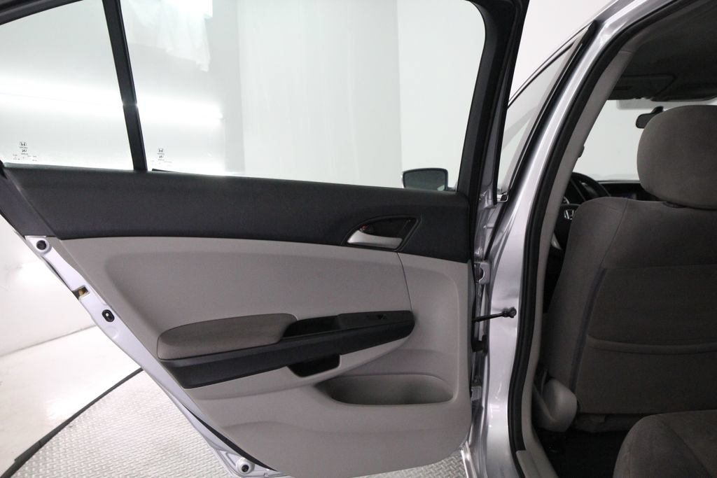 Used 2012 Honda Accord LX image 34