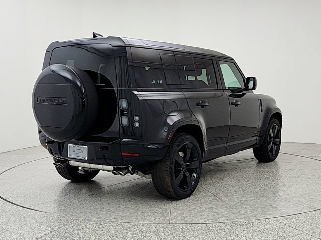 New 2026 Land Rover Defender 110 V8 AWD/4WD image 5