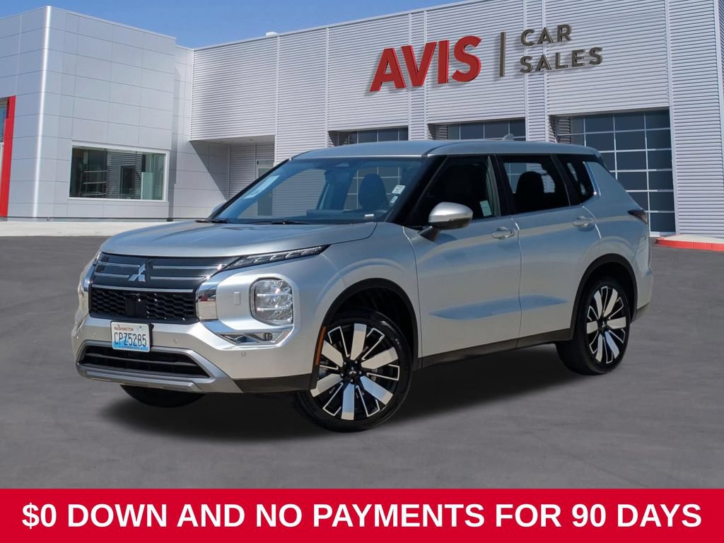 Used 2025 Mitsubishi Outlander SE AWD/4WD image 1