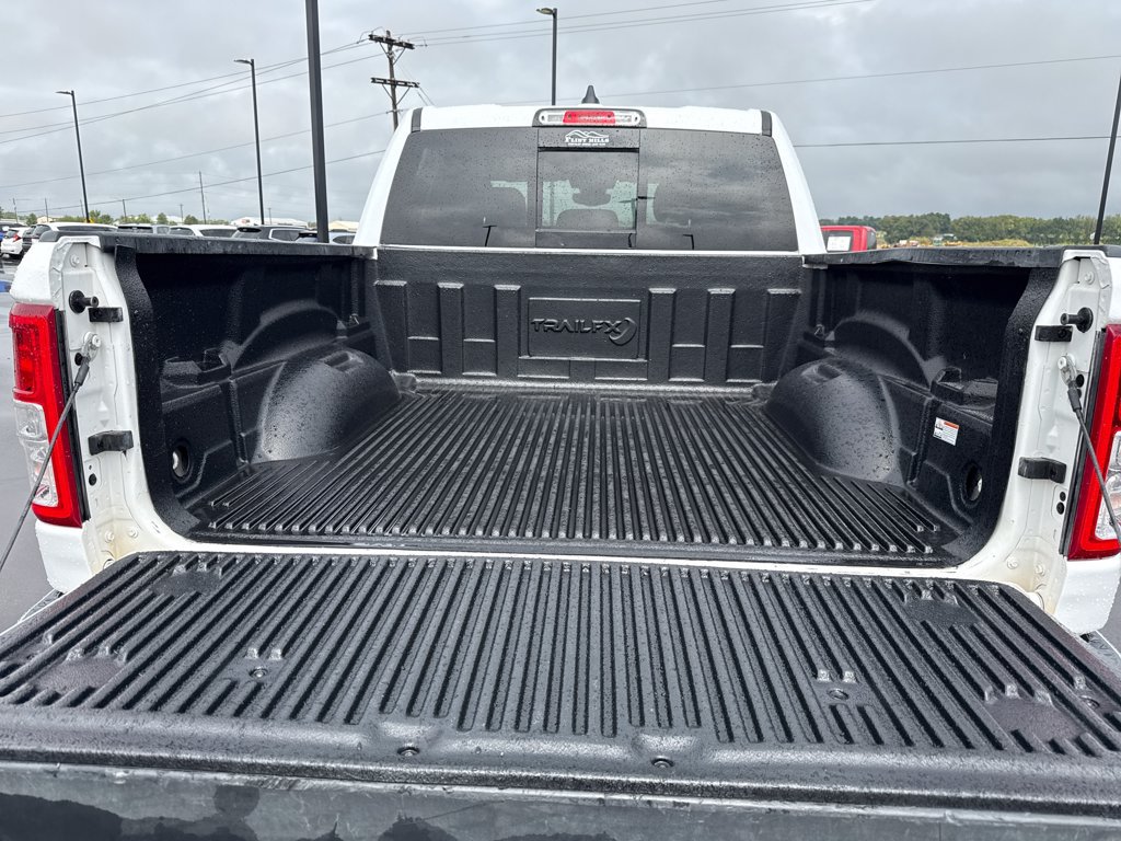 Used 2023 RAM 1500 Big Horn AWD/4WD image 23