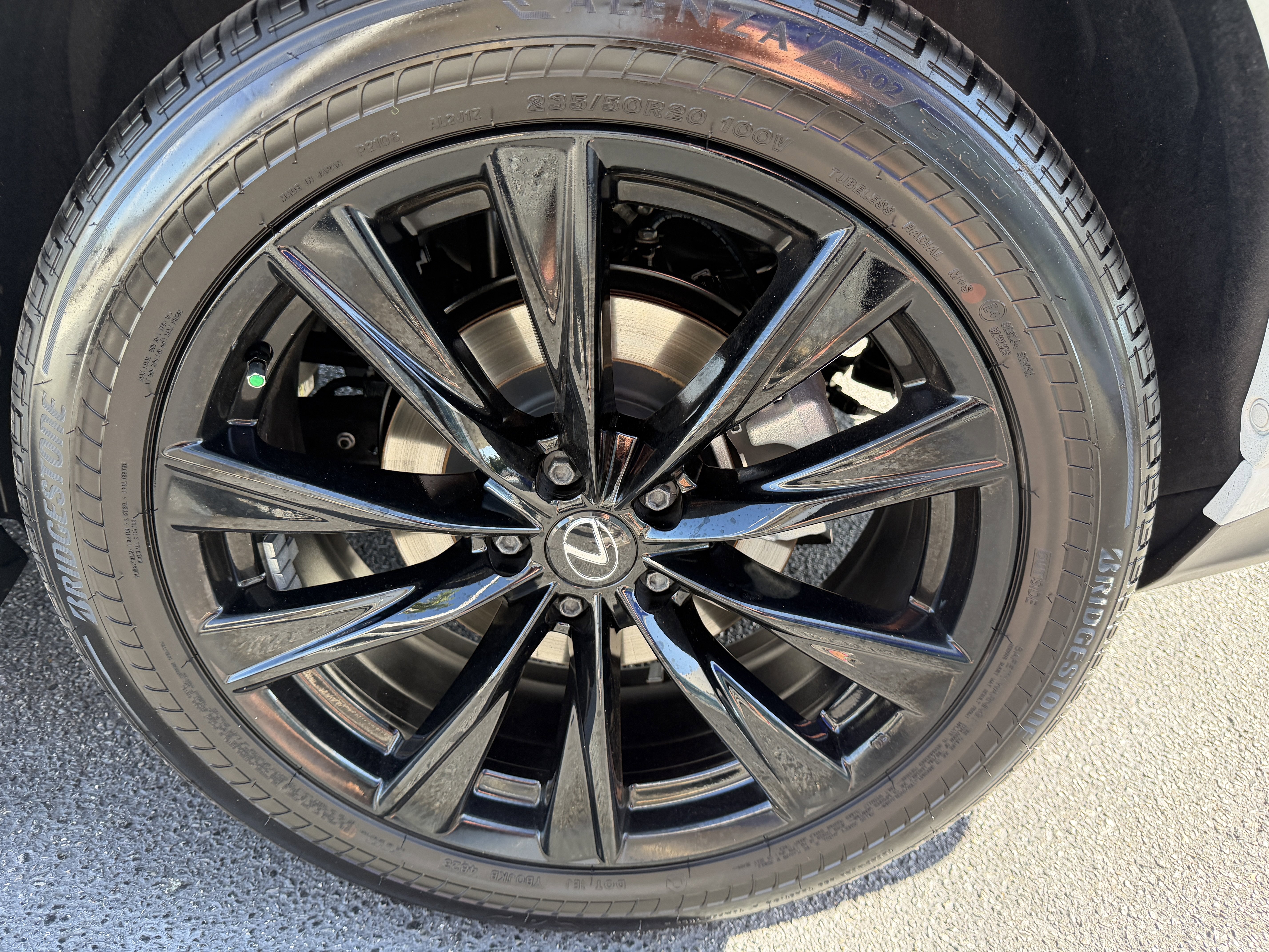 Used 2025 Lexus NX 450h+ F Sport image 32