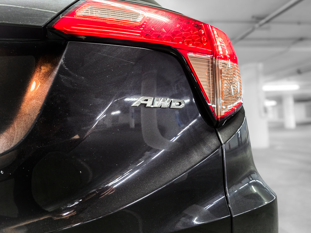 Used 2016 Honda HR-V EX-L image 10