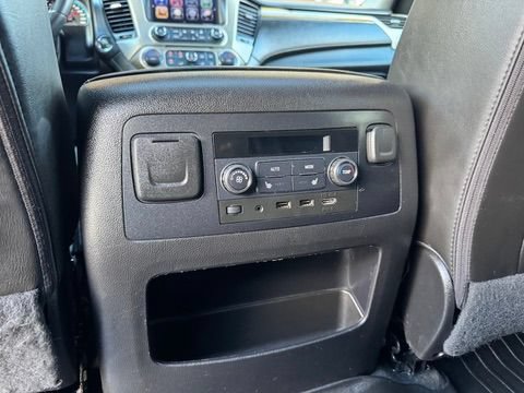 Used 2017 GMC Yukon XL Denali w/ Open Road Package AWD/4WD image 18